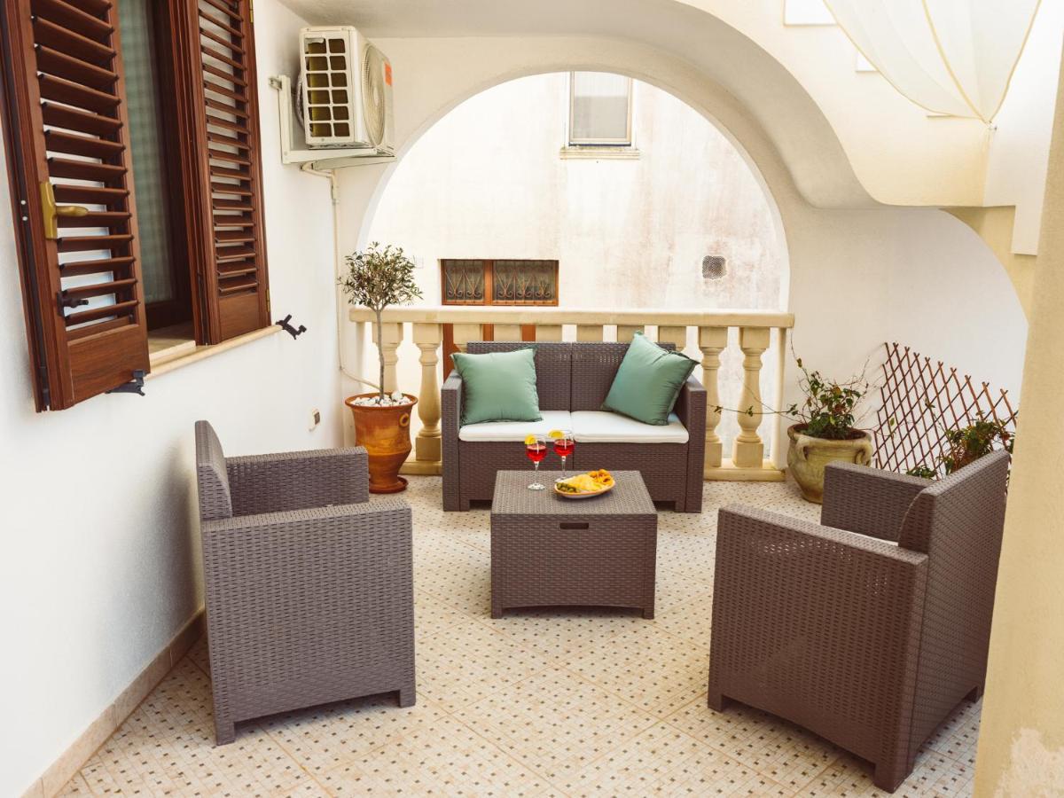 B&B Casa Di Gio' Tiggiano 外观 照片